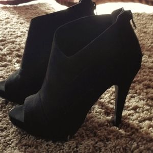 Fergi high heal bootie